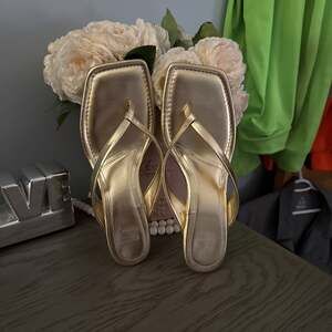 ASOS Size 10 Sandals‎